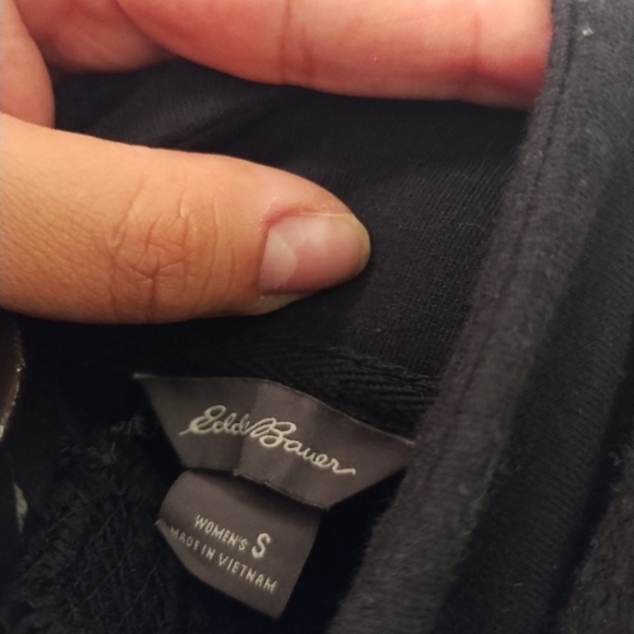Eddie Bauer Women's Black Hoodie - Picture 3 of 4